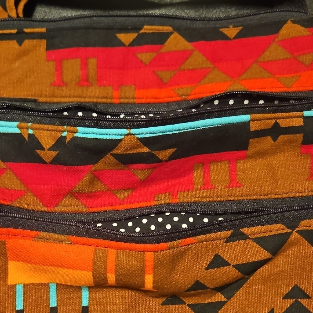 Geometric Pattern Crossbody Bag - image 2